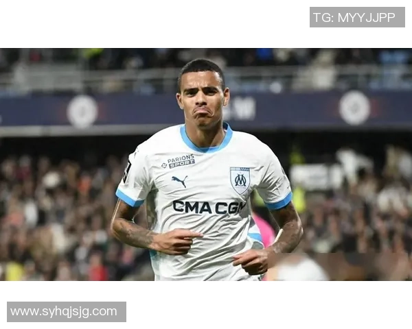 足球脏辫球星的成长之路与球场风采解析