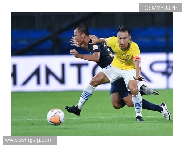 阿波罗足球球星背后的传奇故事及精彩比赛集锦视频回顾